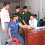 Có lệnh gọi khám nghĩa vụ quân sự nhưng không có mặt ở địa phương bị xử lý thế nào?